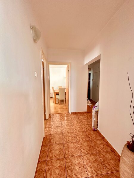 Str. Ramnicu Sarat, Calea Vitan apartament 3 camere decomandat